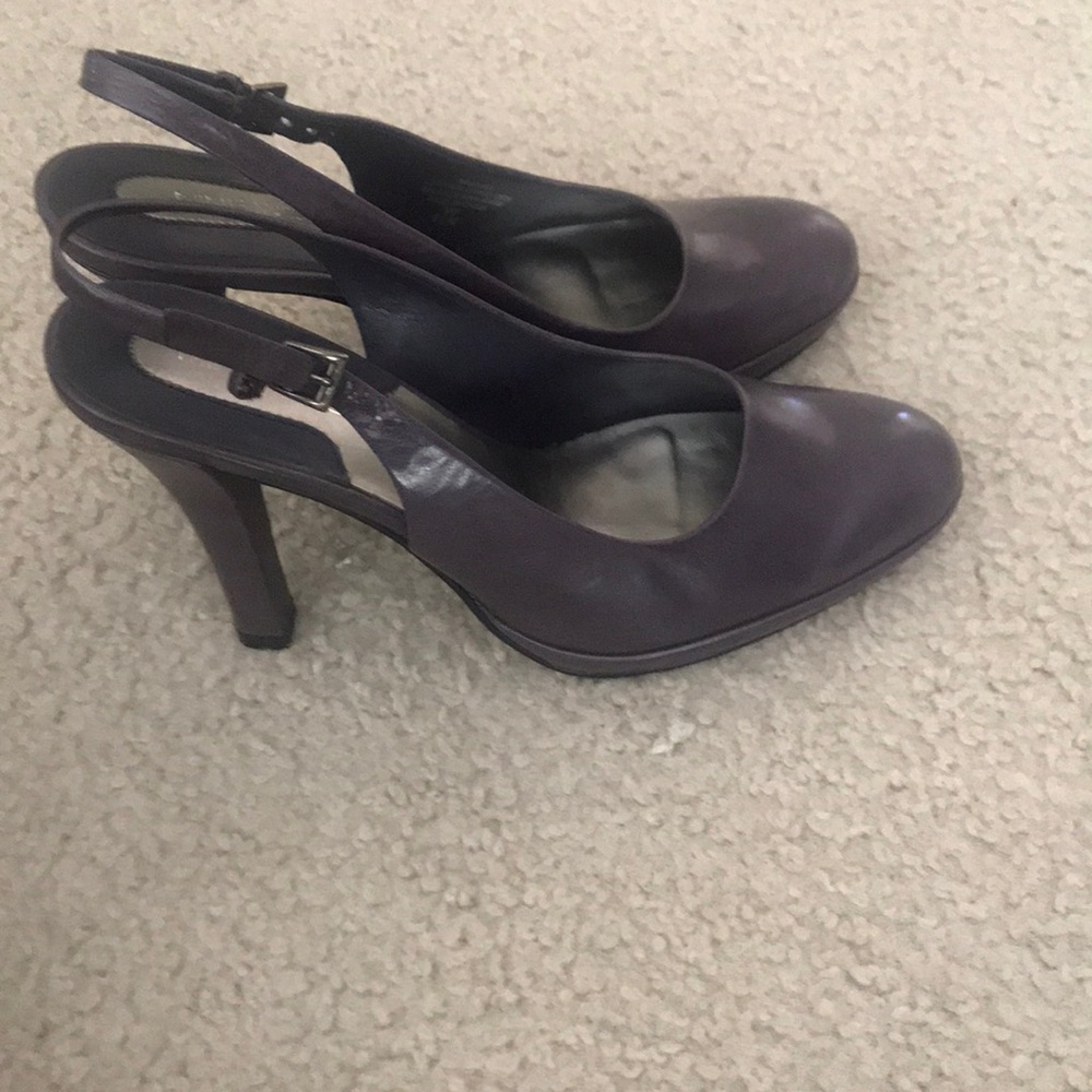Shoes - Picture 2 of 4